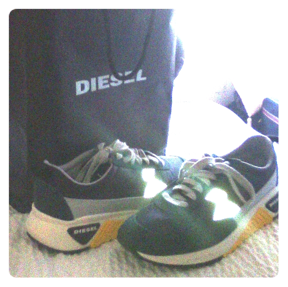 DIESEL Tennis Shoes (USA 12/EUR 25)